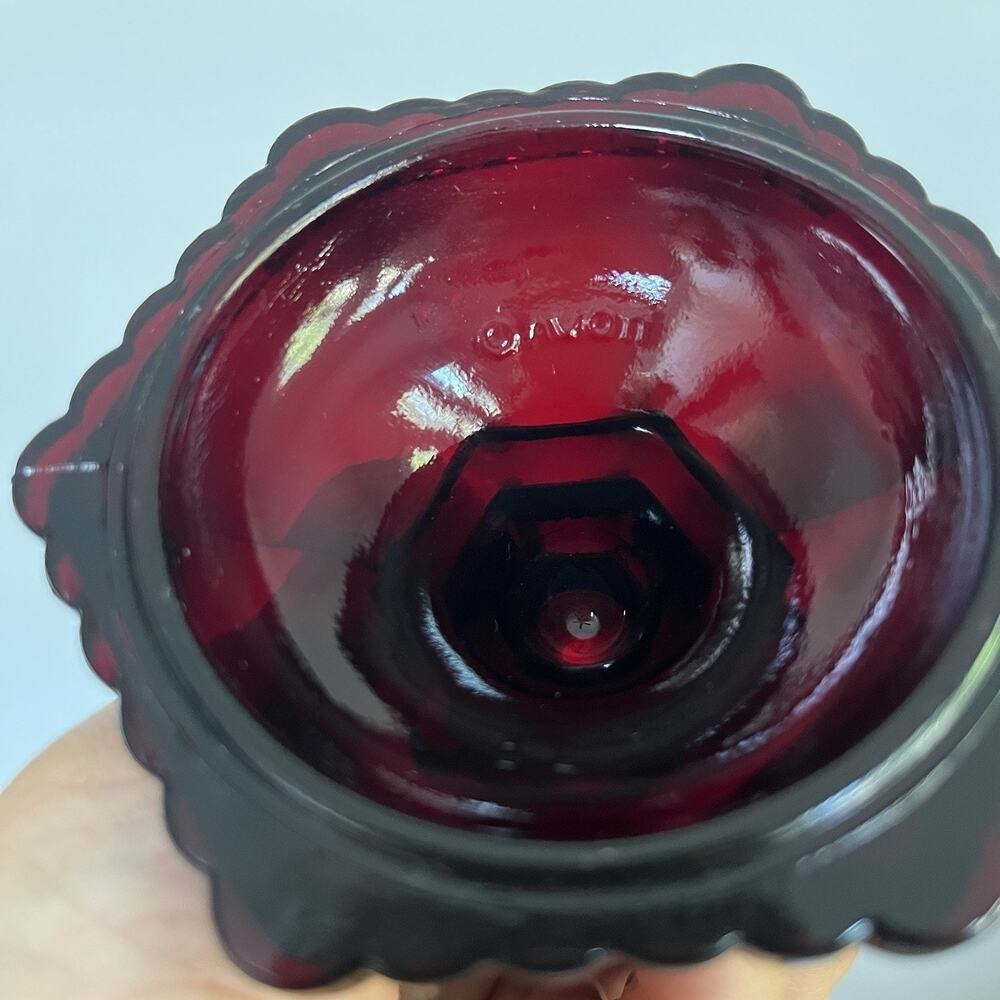 Avon ruby red Pedestal vase Cape Cod vintage glass, floral arrangements, decor - Picture 4 of 10